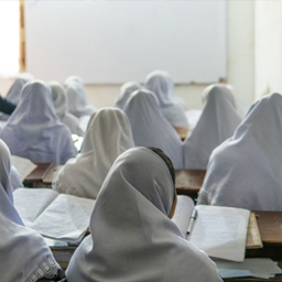 طلباء اور والدین کا امتحانی پرچے دوبارہ چیک کرنے کا مطالبہ